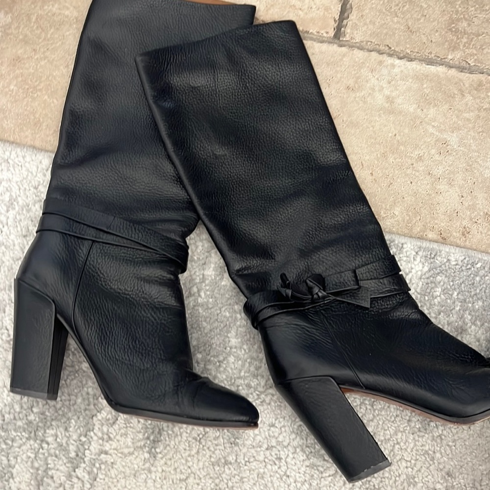 Beautiful Kate Spade boots 8.5